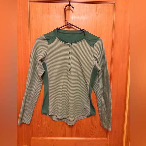 Patagonia Tops - PATAGONIA Henley Shirt Long Sleeve Green Stripe Women's S